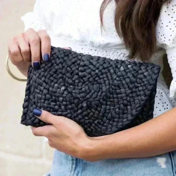 Poppy Sage women’s Straw Clutch/Purses Versatile Fold Over in black no flaws - Picture 10 of 10